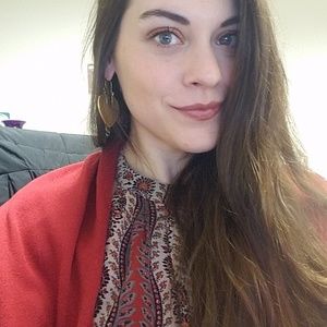 Meet your Posher, Deborah